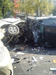 国产电车车祸视频真实图片,触目惊心的真实瞬间