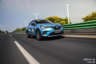 国产小型suv试驾视频,驾驭新风尚，尽享驾驶乐趣