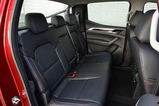 国产皮卡车安全测试视频,硬核性能与守护之道  第1张